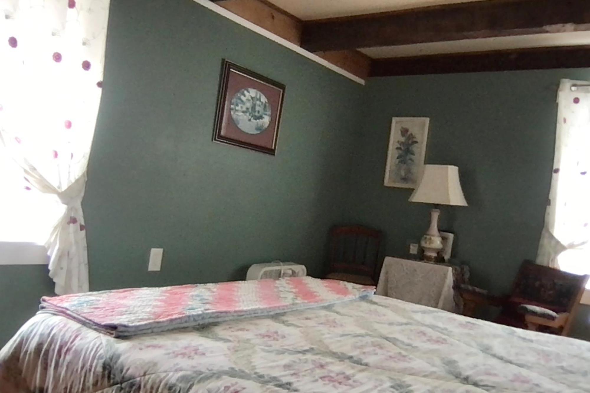 Mountainview Solitude Inn Riverside Habitación foto